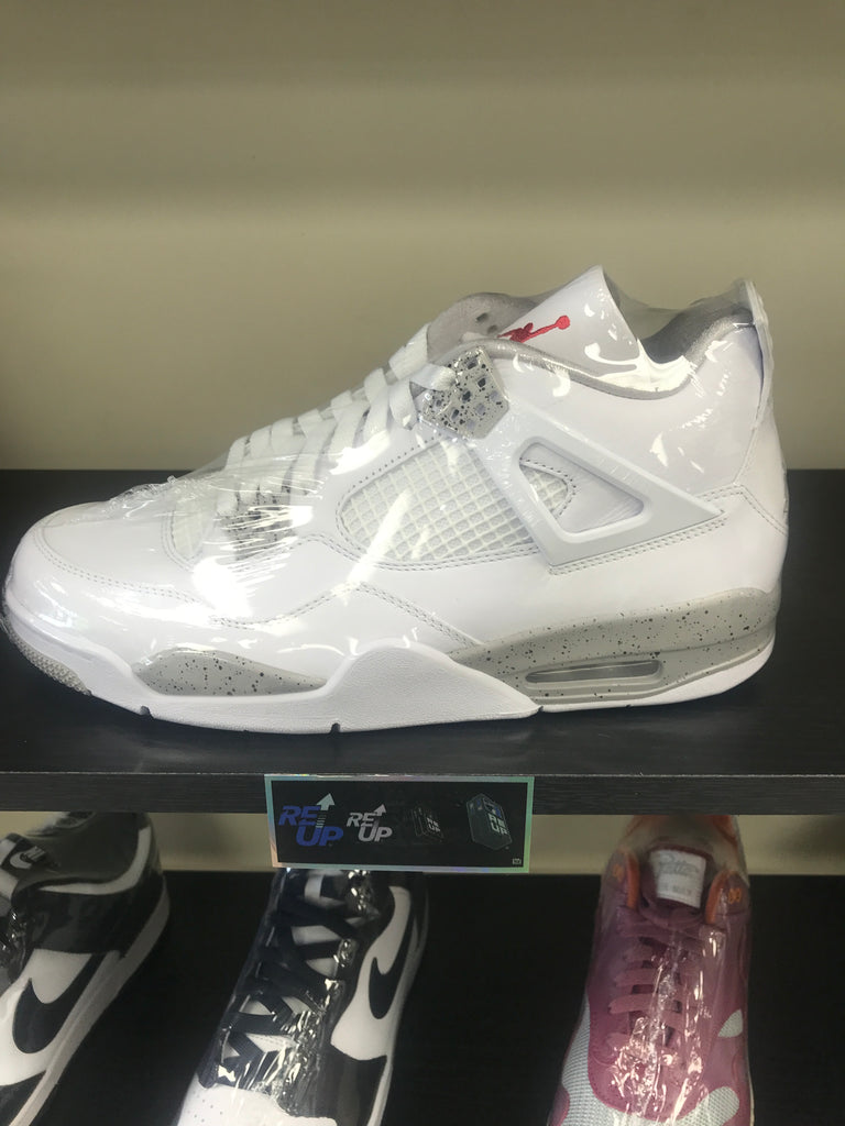 Air Jordan 4 Retro White Oreo