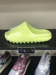 Adidas Yeezy Slide “Green Glow”