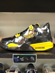 Air Jordan 4 Retro “Thunder”